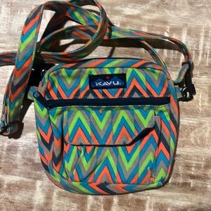 Like new kavu Crossbody
